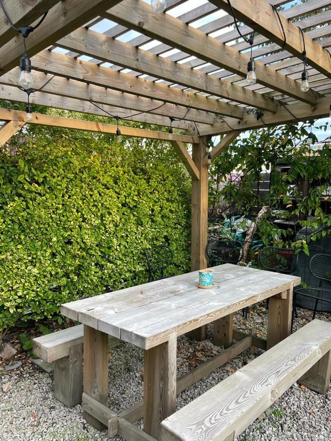 Home, Tywyn, Great Location Holiday home *
